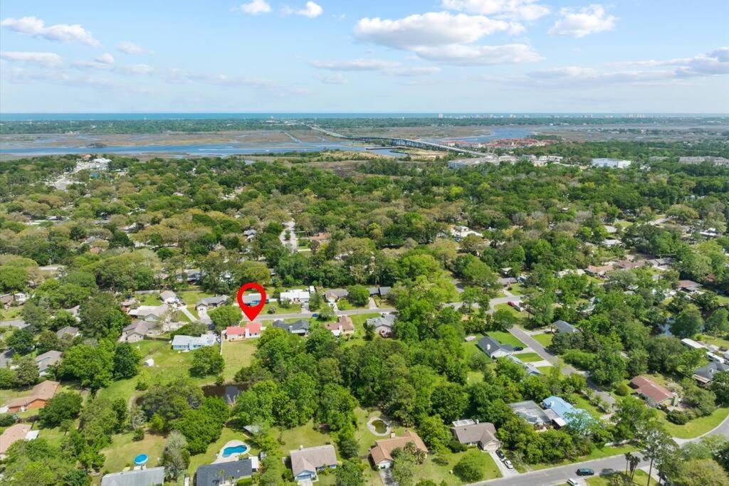 Spacious Home Near Beach, Large Yard, Game Room And Dog Friendly Jacksonville Exterior foto